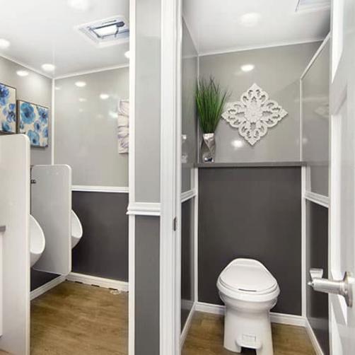 VIP Luxury Restroom Trailer Rentals in California