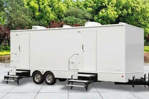 10 Stall Bathroom Rental in California